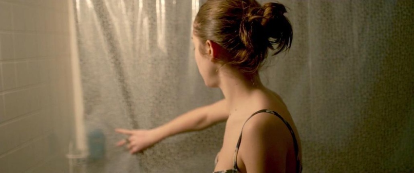 Alice Isaaz intimo fotografie
