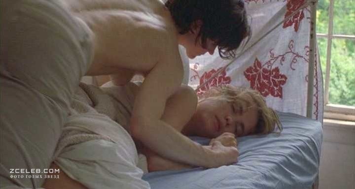 Ally Sheedy senza mutandine