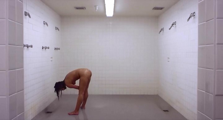 Alyssa Reece dentro biancheria intima
