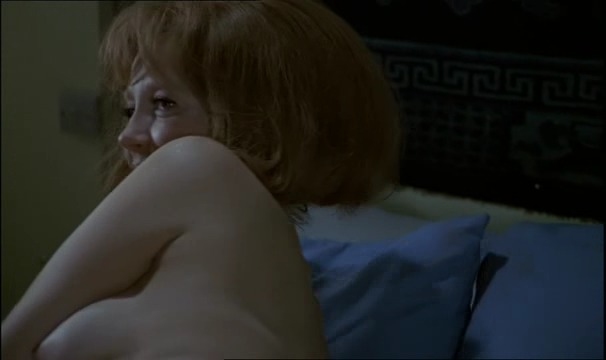 Annie Birgit Garde seno nudo 94