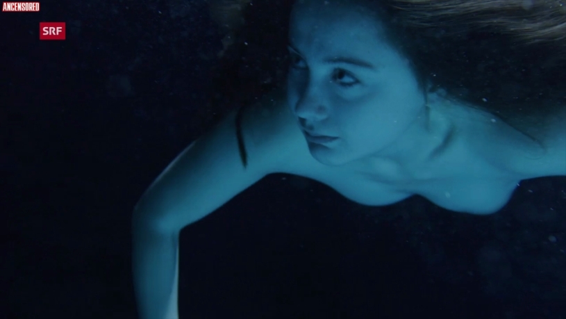 Annina Walt nudo