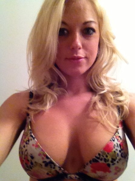 Ashley Blankenship calze 39