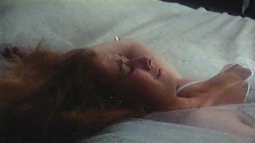 Beatriz Galbo le tette sono visibili 80