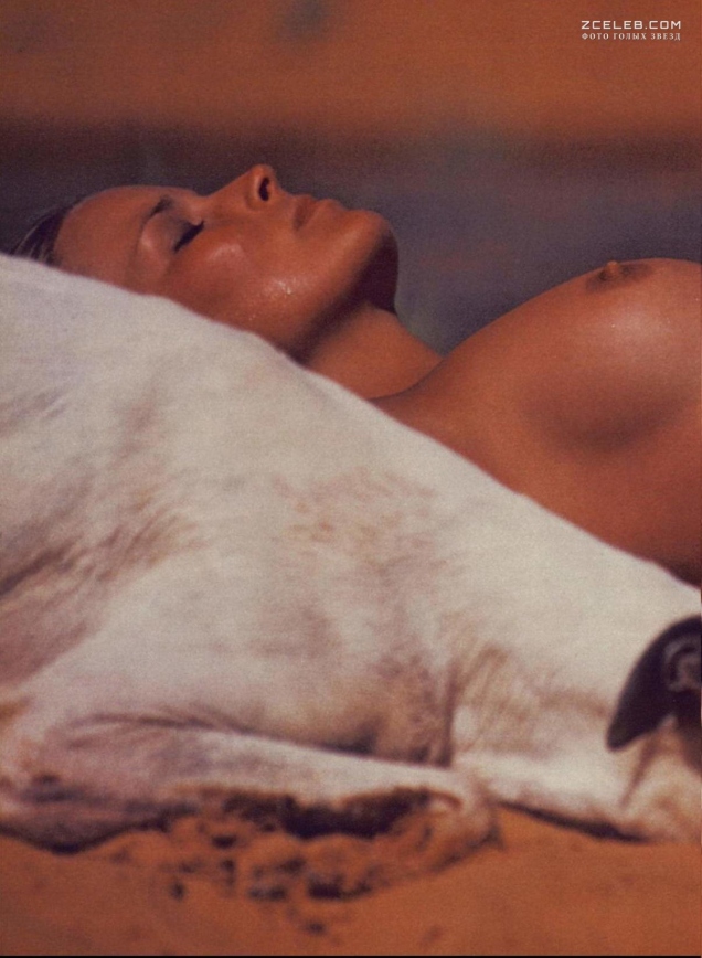 Bo Derek foto esplicite