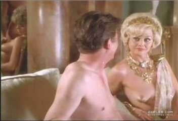 Britt Ekland intimo fotografie
