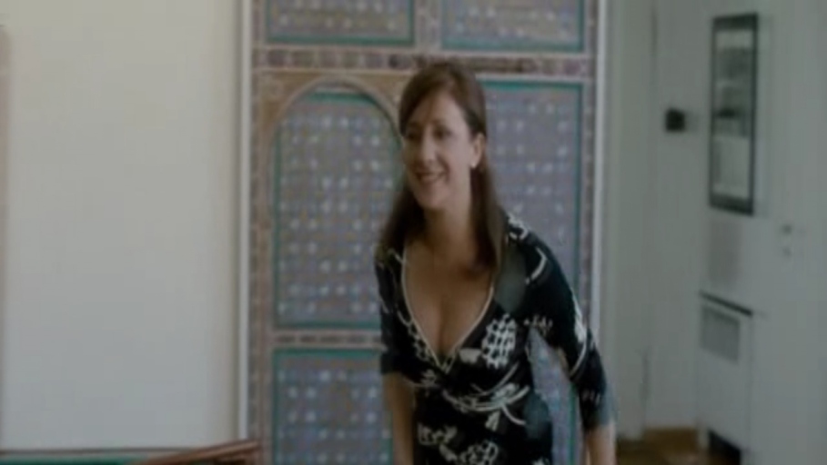 Carla Signoris le tette sono visibili