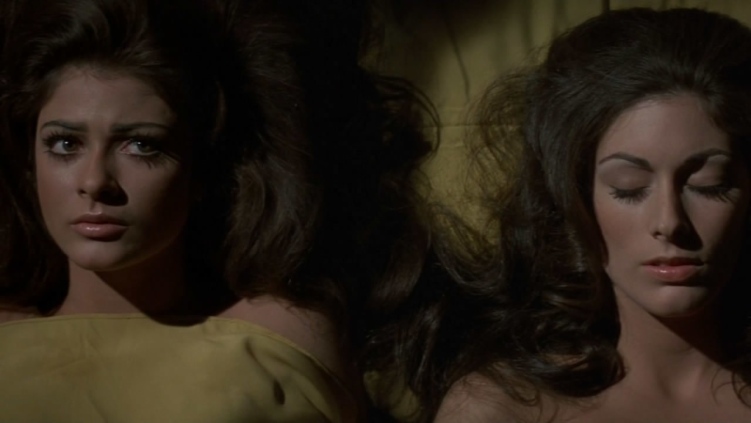 Cynthia Myers gambe 60