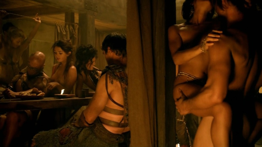 Delaney Tabron seno nudo