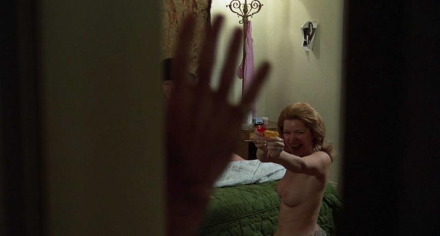 Ellen Burstyn: scopri le foto esplicite in cui le sue tette sono visibili!