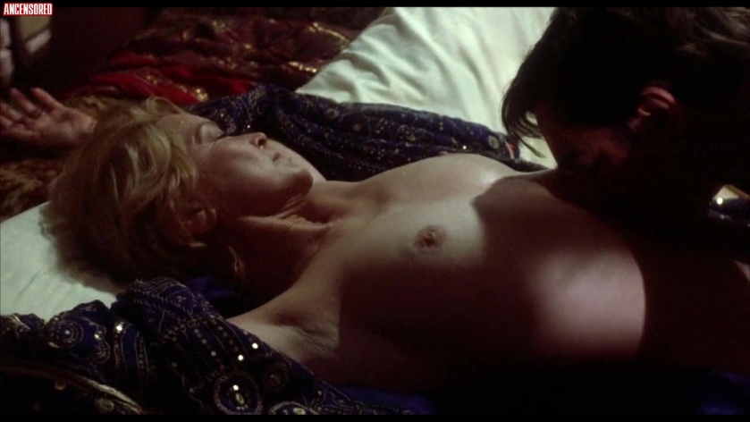 Ellen Burstyn le tette sono visibili