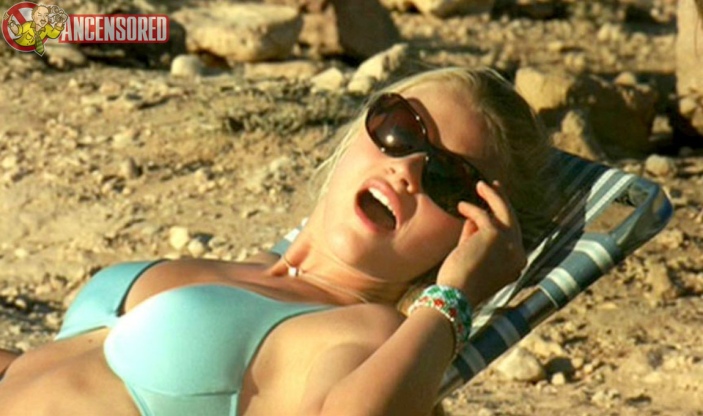 Emilie De Ravin foto intime