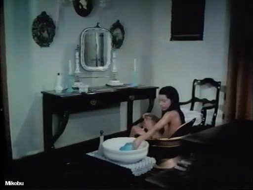 Emma Gabriela Navarro dentro biancheria intima
