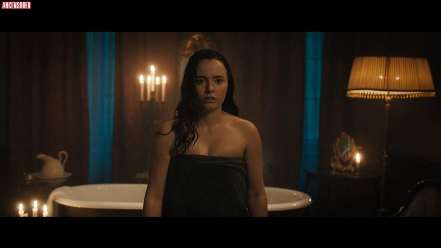 Freya Tingley foto intime 19