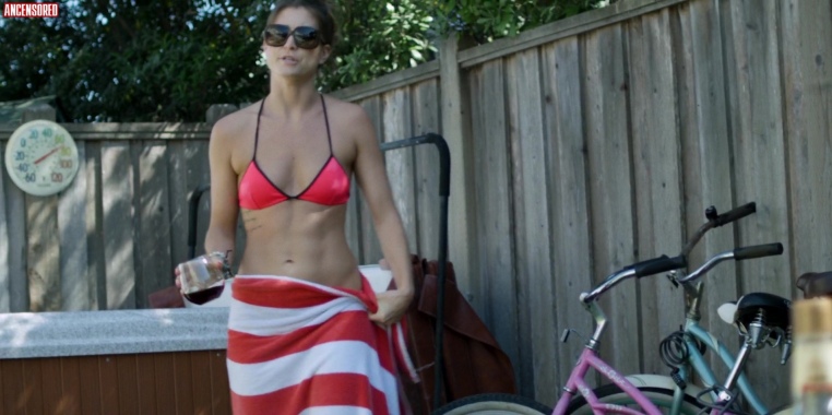 Gabrielle Stone seni 81