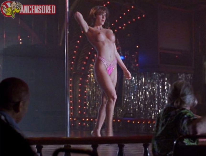 Jennifer Ryan seno nudo