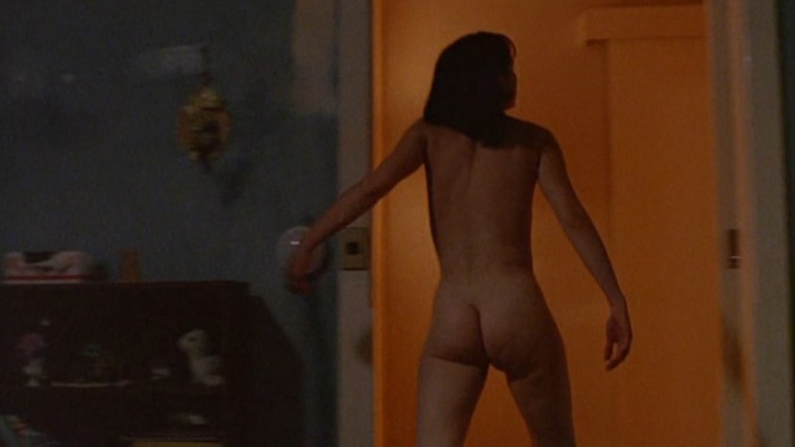 Joey Kennedy seno nudo