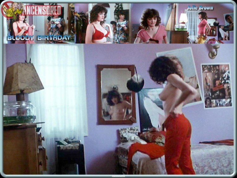 Scopri la bellezza di Julie Brown: fotografie intime e dentro la biancheria intima del celebre modello
