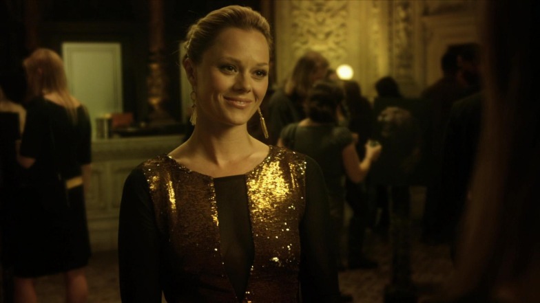 Kate Levering i glutei sono visibili