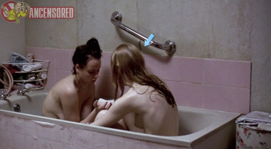Kathleen McDermott con la gonna