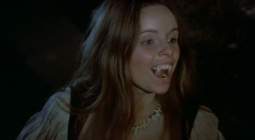Lalla Ward tette