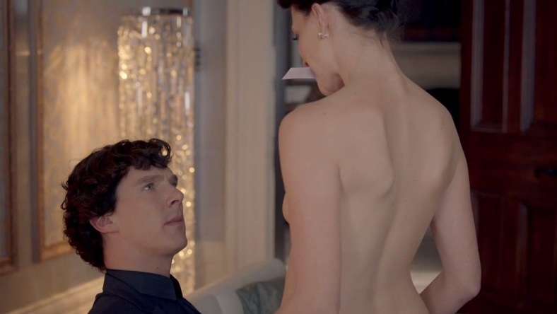 Lara Pulver gambe 66