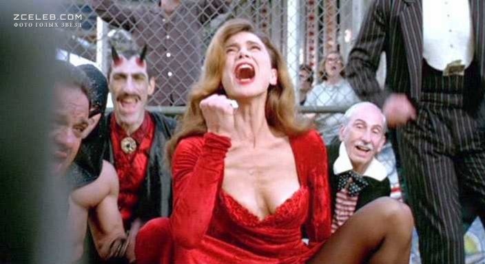 Lena Olin seno nudo