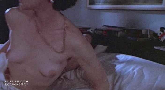 Lois Chiles illuminata la figa