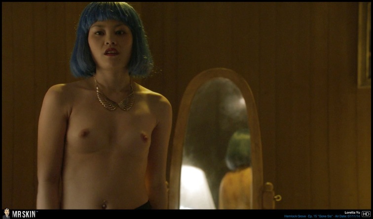 Loretta Yu seno nudo 78