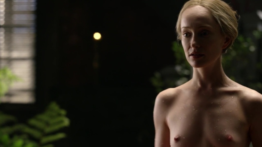 Lotte Verbeek foto amatoriali culo nudo