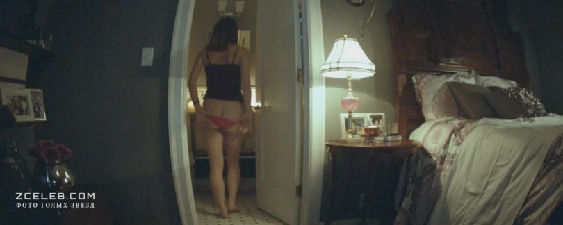 Lucy Griffiths: Consigli su come indossare i collant, la gonna corta e la biancheria intima.
