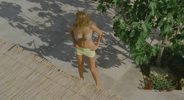 Ludivine Sagnier illuminata la figa 72