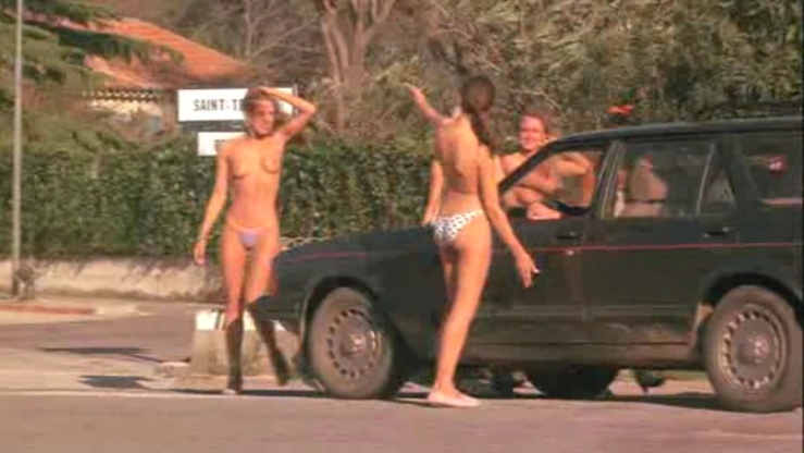 Manault Didier: Foto Esplicite, Nuda e con la Gonna - Scopri le sue Opere!