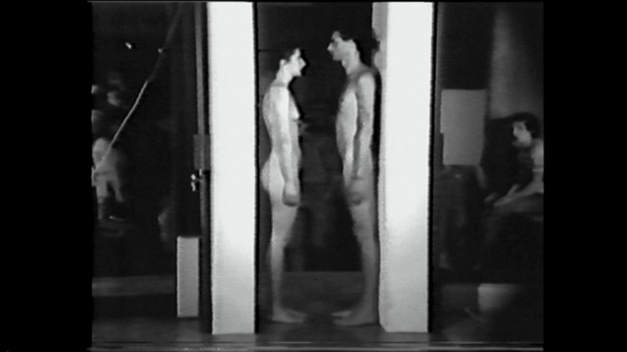 Marina Abramovic foto amatoriali culo nudo