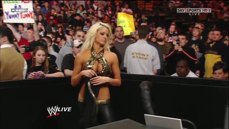 Maryse Mizanin gambe 91