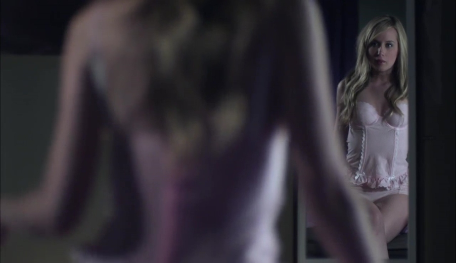Megan Park foto nuda