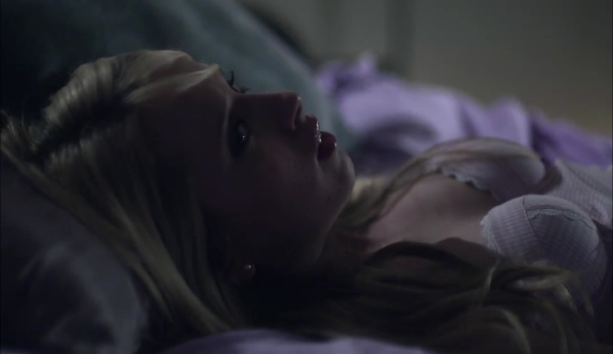 Megan Park mutandine