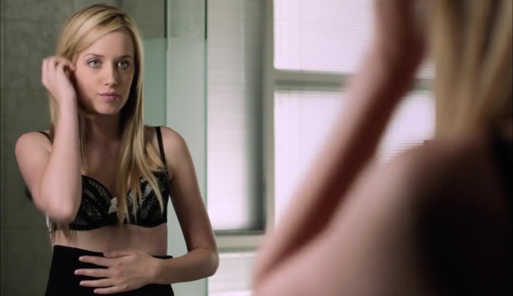 Megan Park tette 95