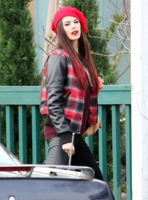 Meghan Ory collant 93