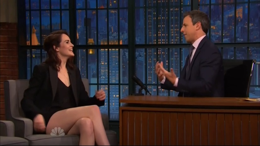 Michelle Dockery tette