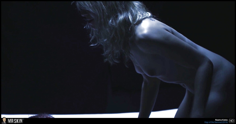Naama Kates nudo