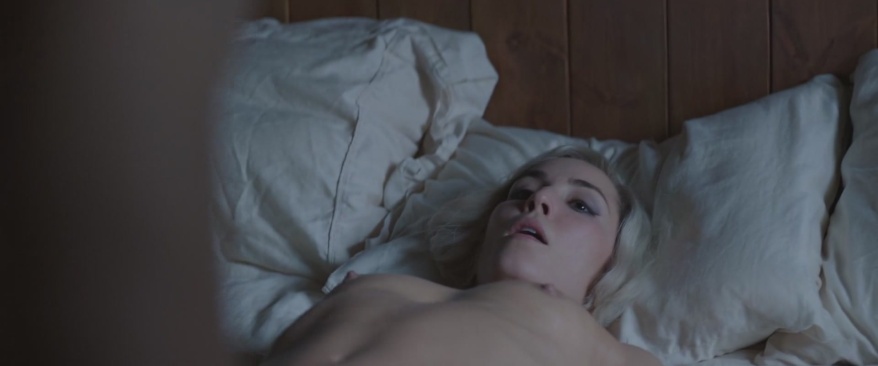 Noomi Rapace tette 95