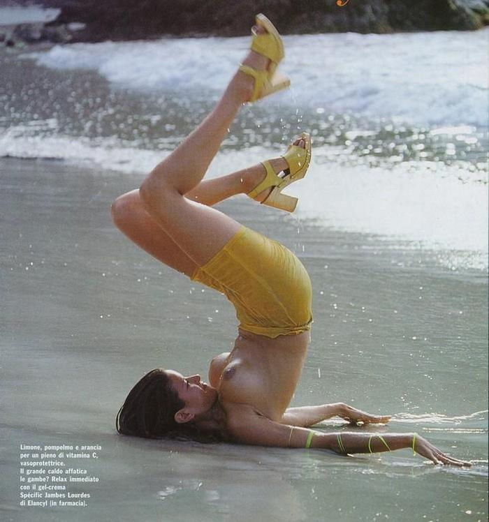 Patricia Velasquez foto nuda