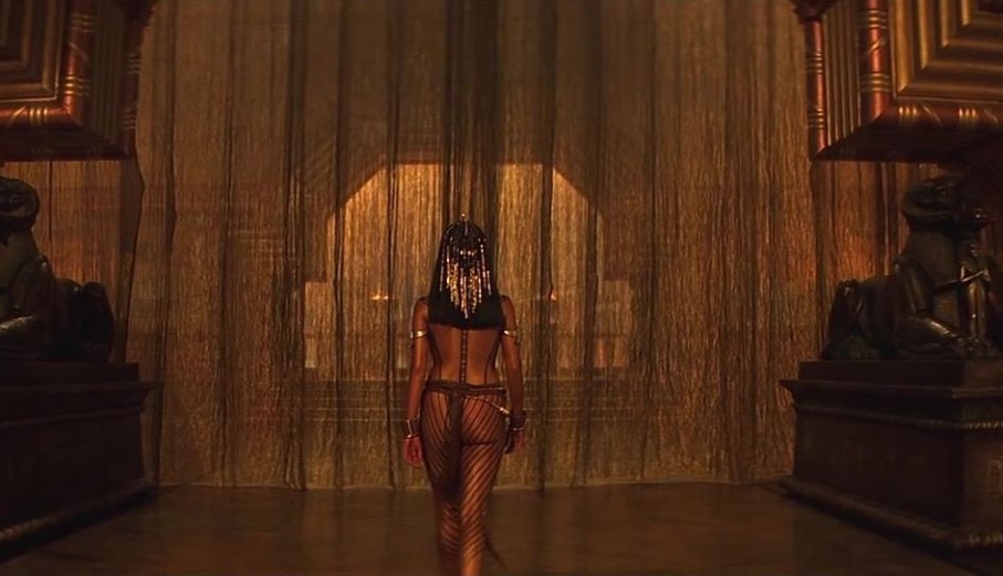 Patricia Velasquez giovane 34