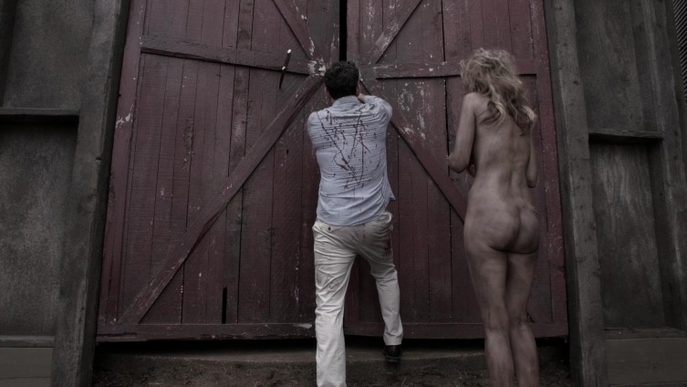 Pell James: foto intime e nudo della famosa attrice.
