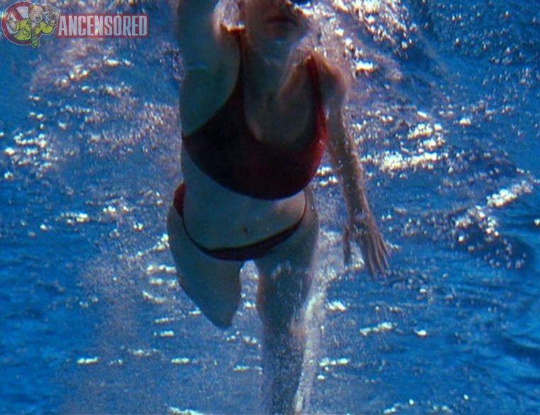 Rebecca Gayheart con la gonna 97
