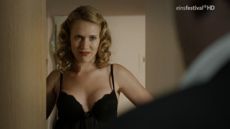 Rebekka Burckhardt intimo fotografie 74