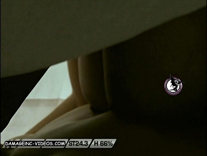 Romina Ricci seno nudo 64