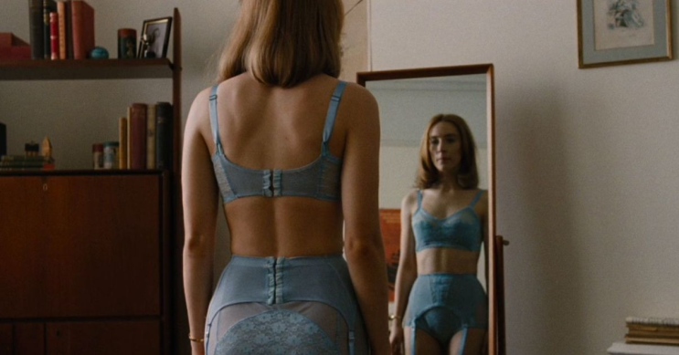 Saoirse Ronan dentro biancheria intima