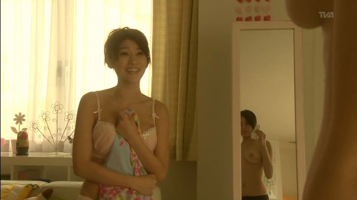 Saori Hara con la gonna corta 14