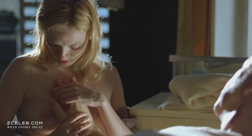 Sarah Polley senza biancheria intima